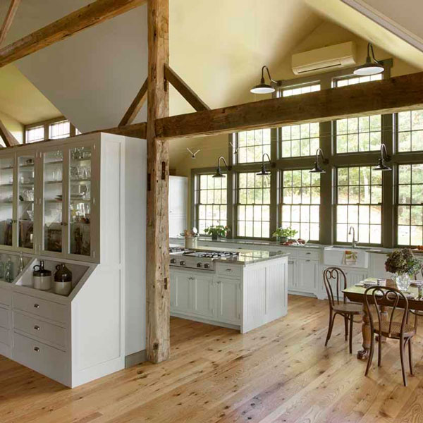 kitchen with vonderosa black flooring